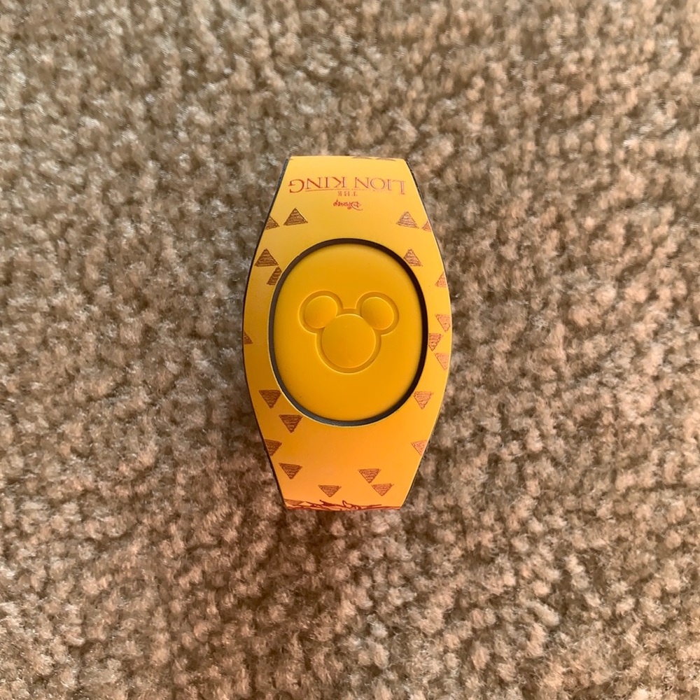 Disney Kids Size The Lion King MagicBand